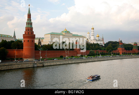 Vue sur le Kremlin et la Moskova, Moscou, Russie, Europe Banque D'Images