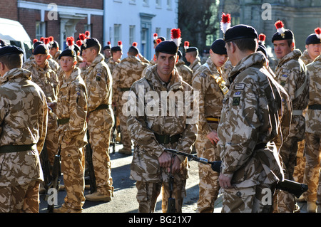 2e Bataillon du Régiment royal de fusiliers Homecoming Parade, Warwick, Warwickshire, England, UK Banque D'Images