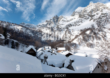 Alpes en hiver, l'Alpe Devero, Région du Piémont, Italie, Europe