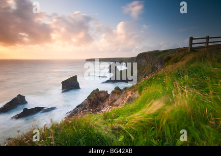 Royaume-uni, Angleterre, Cornouailles, Bedruthan Steps ou Carnewas Banque D'Images