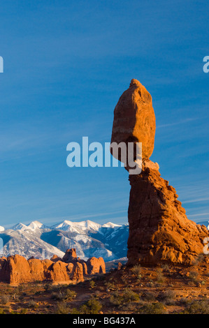 USA, Utah, Arches National Park, Balanced Rock Banque D'Images