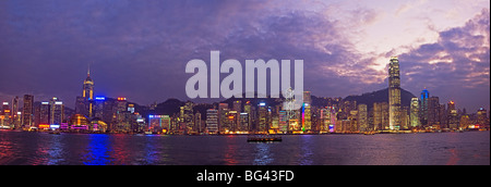 Hong Kong Skyline at night Banque D'Images