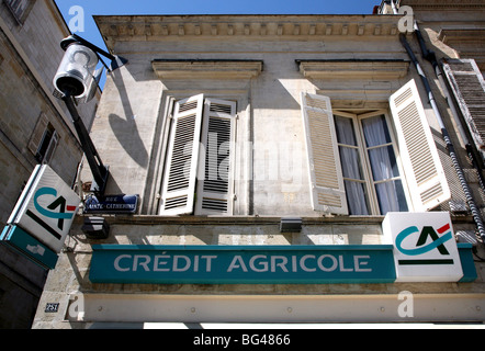 Succursale de banque Crédit Agricole à Bordeaux, France Banque D'Images