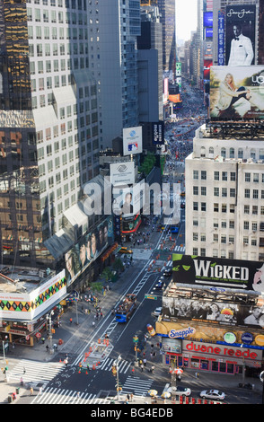 Broadway et Times Square, Manhattan, New York City, New York, États-Unis d'Amérique, Amérique du Nord Banque D'Images