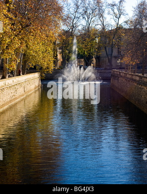 Les Quais de la Fontaine Banque D'Images