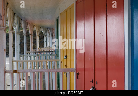 Cabines de plage, Scarborough, North Yorkshire, Angleterre Banque D'Images