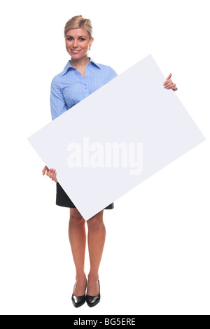 Blond woman holding a blank sign, ajouter votre propre message. Banque D'Images