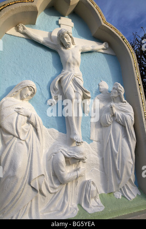 Jésus meurt sur la croix 12e gare de la croix de knock marian shrine (comté de Mayo) République d'Irlande Banque D'Images