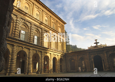 Le palais Pitti et les jardins de Boboli à Florence, Toscane, Italie Banque D'Images