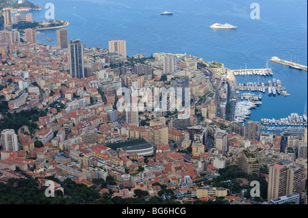 Vue sur la Principauté de Monaco, Mer Méditerranée Banque D'Images