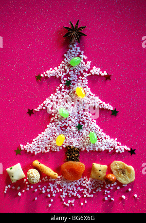 Arbre de Noël épicé alimentaire sel poivre manger manger alimentation alimentation menu de repas délicieux délicieux bonbon bonbons douce sucrée peu de sucre Banque D'Images