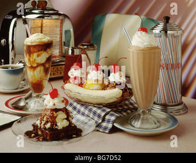 Diner soda fountain desserts Banque D'Images