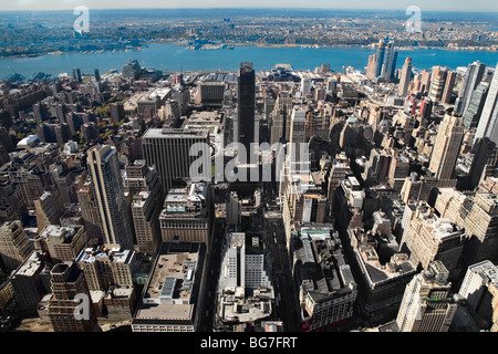 Une vue aérienne de Manhattan dans le mid town Banque D'Images