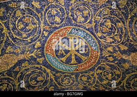 Dans la mosaïque du Mausolée de Galla Placidia (430), l'UNESCO World Heritage site, Ravenne, Émilie-Romagne, Italie Banque D'Images