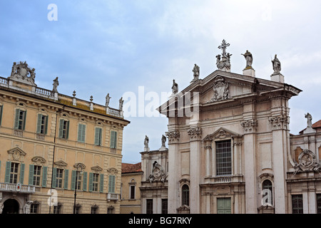 Eglise de Saint Andrew, Piazza Sordello, Mantoue, Lombardie, Italie Banque D'Images