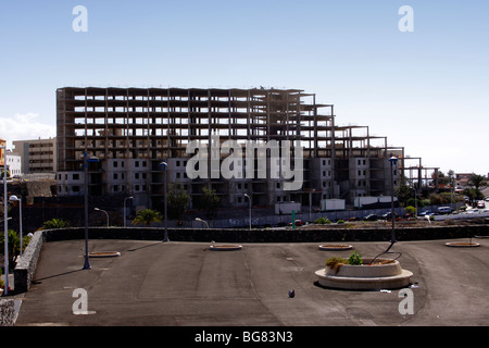 Un bâtiment ESPAGNOL DÉSERTE SUR LE SITE MAISON DE VACANCES ÎLE DE TENERIFE. Banque D'Images