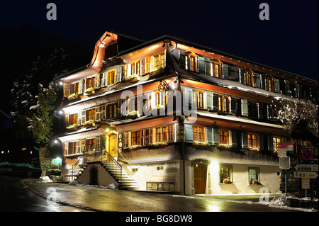 Village historique de Schwarzenberg, dans le Bregenzerwald - Old Guesthouse et le Romantic Hotel Hirschen, Austria Banque D'Images