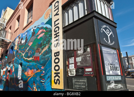 La Californie San Francisco North Beach, le quartier 'City Lights Bookstore célèbre pour les auteurs de la Beat Generation Banque D'Images