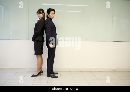 Portrait d'homme mûr et jeune femme Banque D'Images