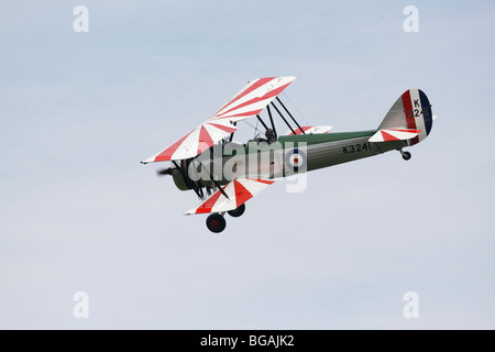 Shuttleworth - Avro Tutor - RAF 1933. Armstrong Siddeley Lynx 5 cylindres - moteur radial a servi jusqu'en 1946. Couleurs de l'École centrale de vol Aerobatic Team - K3215 Banque D'Images