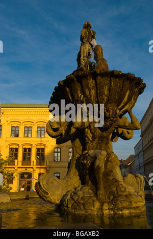 Fontaine des tritons à la place Namesti Republiky dans Olomouc République Tchèque Europe Banque D'Images