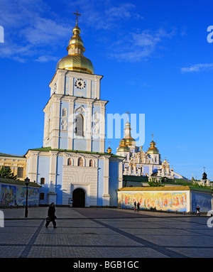 Saint Michel (St. Michael's au-Dôme-dor) monastère, Kiev, Ukraine Banque D'Images