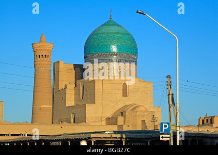 Poi Kalon et complexe de la rue du commerce, Boukhara, Ouzbékistan Banque D'Images