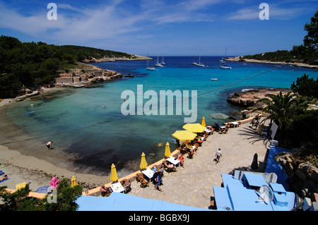 Plage, Cala s'Arenal Petit, Portinatx, Ibiza, îles de pins, Iles Baléares, Espagne, Europe Banque D'Images