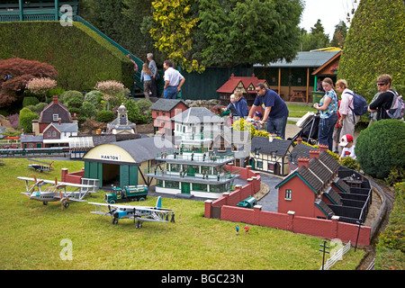 Beconscot Village modèle, Beaconsfield, Buckinghamshire, Angleterre Banque D'Images