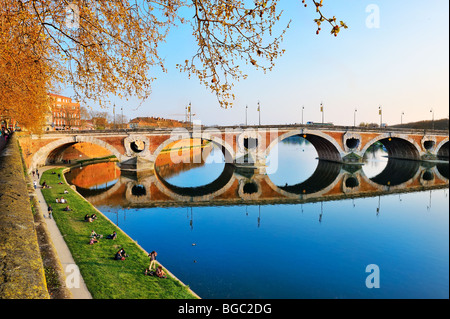 La Garonne à Toulouse, France. Banque D'Images