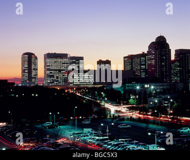 Vue de nuit sur la Makuhari Nouvelle ville, Chiba, Japon Banque D'Images