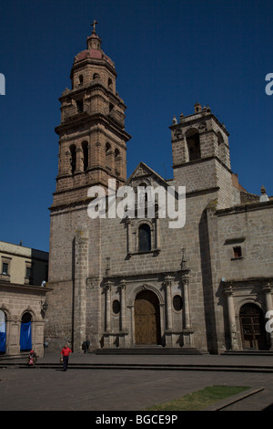 Vue sur le Templo y Ex-Convento de San Augustin à Morelia, Michoacan state, Mexico Banque D'Images