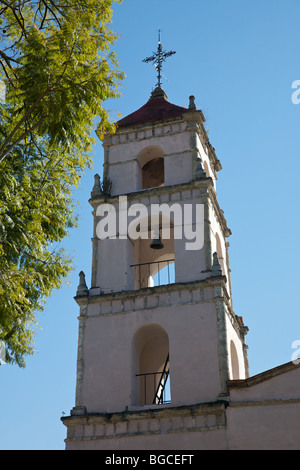 Vue de l Église de San Pancho, une église du 16ème siècle en vedette dans le trésor de la Sierra Madre dans San Pancho, Mexique Banque D'Images