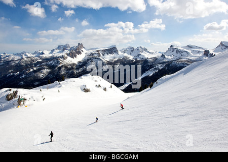 La station de ski de Cortina d'Ampezzo. Sud Tyrol, Dolomites, Italie Banque D'Images