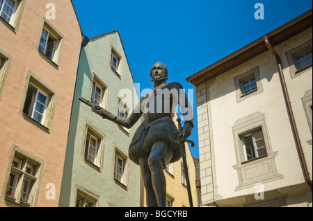 Statue de Ratisbonne Don Juan de Austria d'Autriche à Zieroldsplatz Bavaria du patrimoine culturel mondial de l'UNESCO old town city RIVER rive Banque D'Images