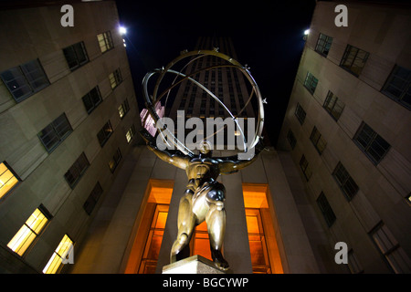 Statue d'Atlas du Rockefeller Center à New York City Banque D'Images