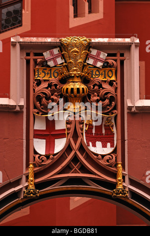 Cimier L'arcade à la maison d' 'Haus zur Rose' 1516, Freiburg, Germany, Europe Banque D'Images