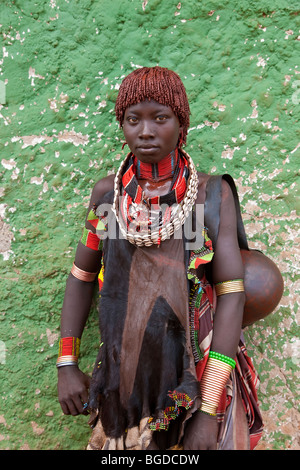 Portrait de femme Hamer, Dimeka, vallée de l'Omo l'Éthiopie Banque D'Images