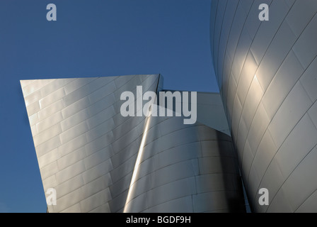 Walt Disney Concert Hall, détail de façade, acier inoxydable, Los Angeles, Californie, USA Banque D'Images