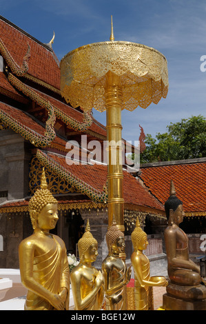 La Thaïlande, Chiang Mai ; images de Bouddha du Wat Phra That Doi Suthep Banque D'Images