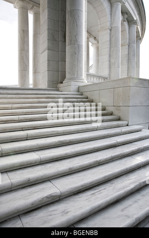 Marches de marbre blanc et les colonnes, Washington DC, USA Banque D'Images