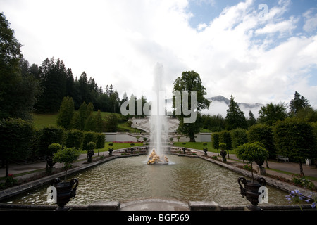 Château de Linderhof (en allemand : Schloss Linderhof) est en Allemagne, dans le sud-ouest de Bavière près de Abbaye Ettal Banque D'Images