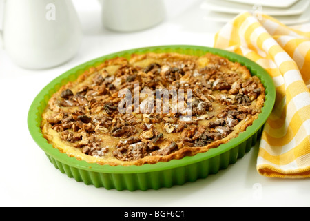 Crème à la vanille tarte aux noix. Recette disponible. Banque D'Images