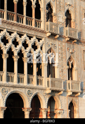 Ca' d'Oro (Palazzo Santa Sofia) (1430), Venise, Vénétie, Italie Banque D'Images