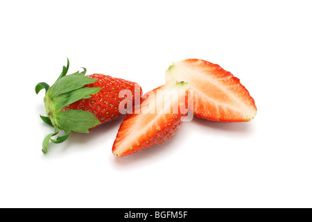 Fresh Fruits fraise rouge sur fond blanc Banque D'Images