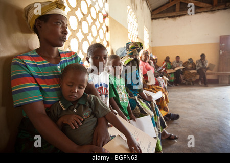 Dispensaire médical, Chekereni Village, Tanzanie, Afrique de l'Est. Banque D'Images