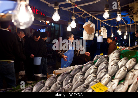 Marché de poisson de Kadikoy, Istanbul, Turquie Banque D'Images