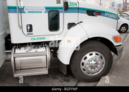 Peterbilt Hybrid Electric (IL) Le modèle de camion 330 véhicule de classe 6. La Californie, USA Banque D'Images