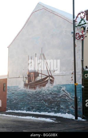 Fresque de chalutiers sur le côté de la pêche, Kippax, Leeds Banque D'Images