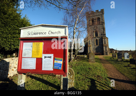 À l'église St Laurence village près de Falmer Brighton Sussex UK Banque D'Images